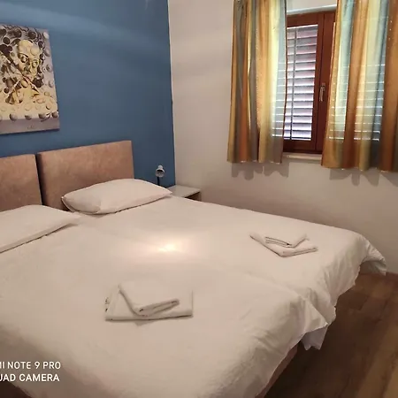 Apartament Josip Ii Stone Harbor