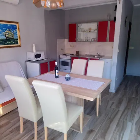 Διαμέρισμα Josip Ii *