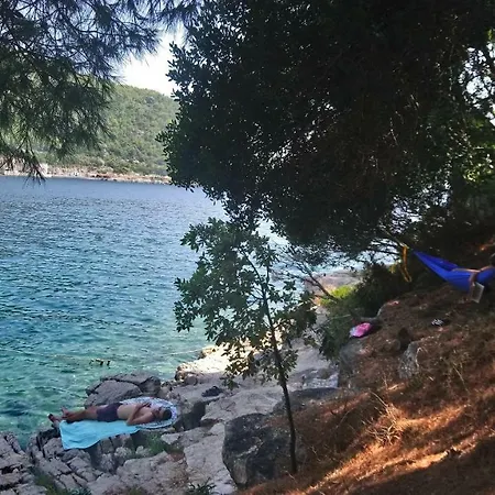 Josip Ii Apartmán Ston