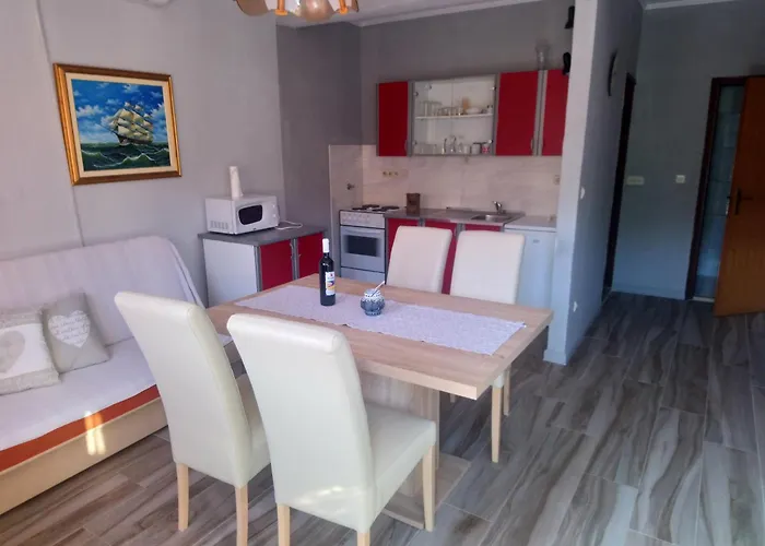 Apartamento Josip Ii *